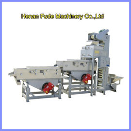China peanut crushing machine, peanut kernel cutting machine supplier